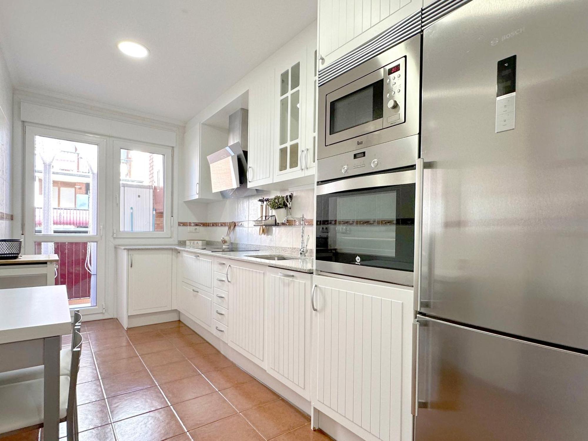 Apartamento Con Gran Terraza En El Centro Apartment Castro Urdiales Exterior foto